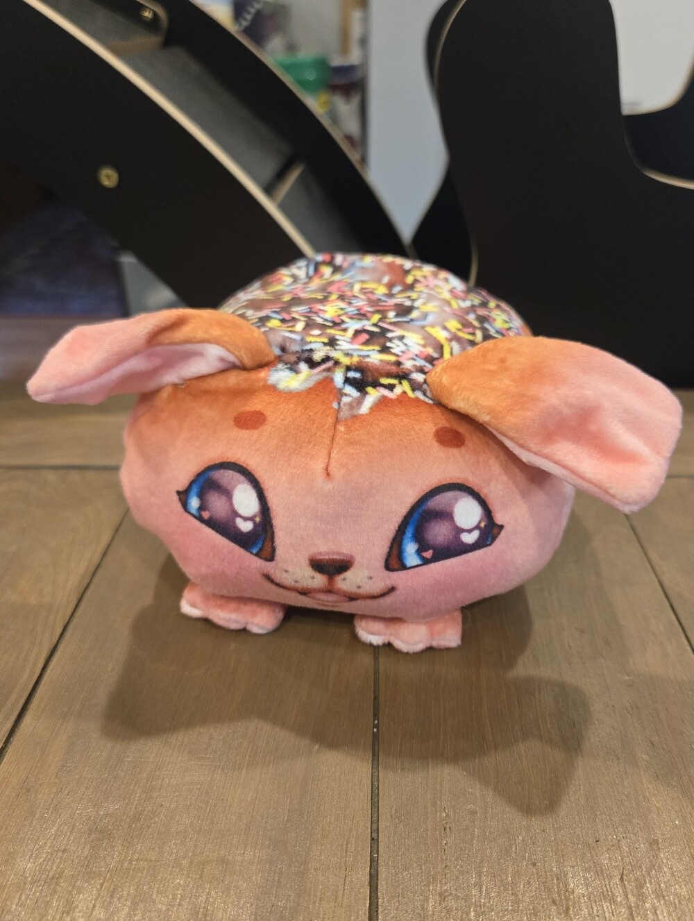 Moose Toys Cookeez Makery Sweet Treatz Donut Scented Interactive Dog Plush